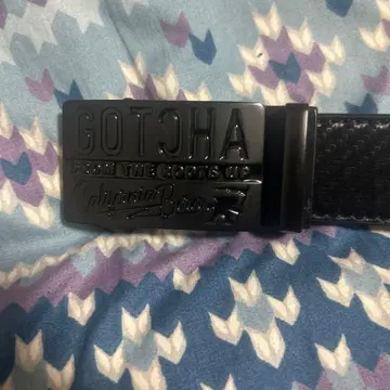 GOTCHA 블랙 로고 캐주얼 벨트