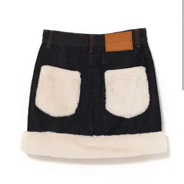 Andmary 앤드마리 fur pocket denim skirt 스나계 | 미니 스커트