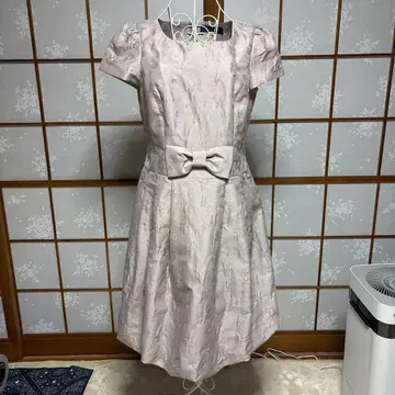 엠즈 그레이시 라이트 핑크 리본 포함 벌룬 원피스 40