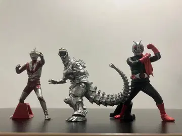 HG 가면라이더 울트라맨 메카고질라 3식기룡