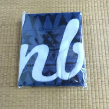 CNBLUE 담요 Starting Over