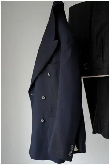 Maatee DOUBLE TAILORED 네이비 더블 테일러드