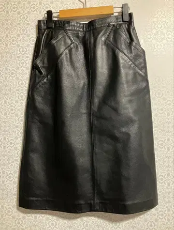 eurocenterModa 이탈리아제 천연 가죽 타이트 스커트