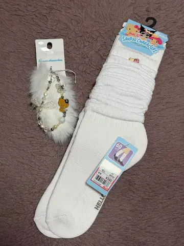 일광화상 키티 스트랩 루즈삭스 아베일