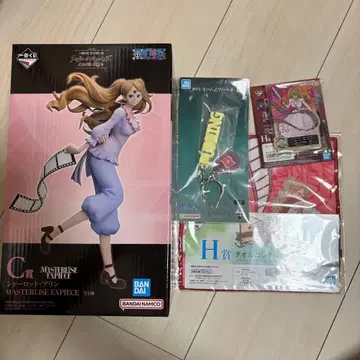 제일복권 원피스 메모리 오브 히로인즈 C상 샬롯 푸딩 세트