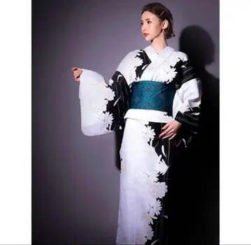 꽃무늬 유카타 오비 일본 나막신 세트