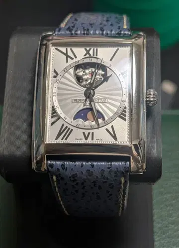 [ OH 직후 ] 프레드릭 콘스탄트 카레 자동 와인딩 문페이즈 GMT