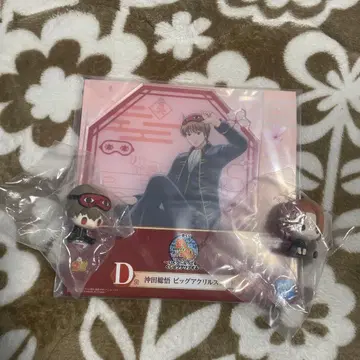 제일복권 오키타 소고 아크릴 스탠드 등과 카무이의 치비 피규어