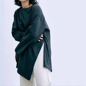 [ 완판템 새상품급 ] marjour SLIT OVER TEE 긴팔T셔츠