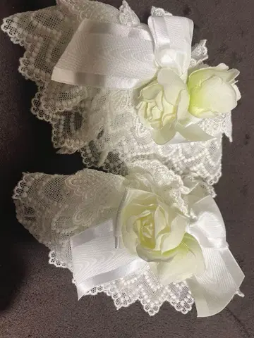 베이비더스타즈 샤인브라이트 장미 소매 장식 화이트