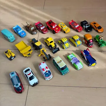 토미카세트 (코마츠 모터 그레이더 롱 및 카즈 등 세트)