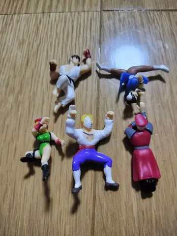 스트리트 파이터 II 입상 류/춘리/캐미/발로그/베가 5종