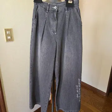 수입 로싸 봄/여름 아이템 미사용품 데님 팬츠