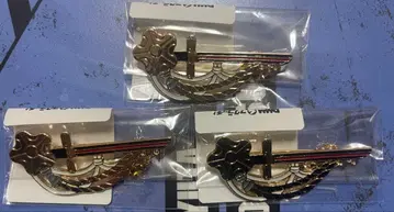 종말의 세라프 DMM 스크래치 브로치 이치노세 구렌