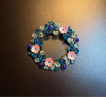 이탈리아 구매 블루 크리스탈 x 플라워 모티브 브로치 새상품