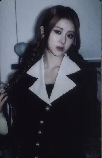 LE SSERAFIM POP UP YUNJIN CRAZY 13