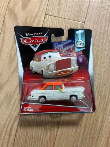 초레어 세계 4000개 한정품 Cars Circus Sedan