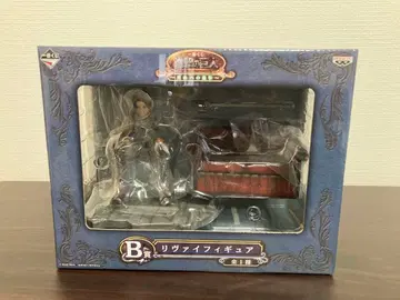 진격의 거인 제일복권 자유로의 진격 B상 리바이 피규어