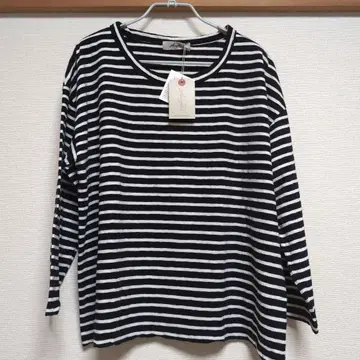 미사용 새상품 이치앤티크 보더 풀오버