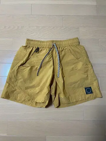 야마토미치 남성용 숏팬츠 머스타드