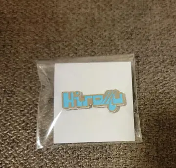 INI POPUP 타카츠카 히로무 핀 배지