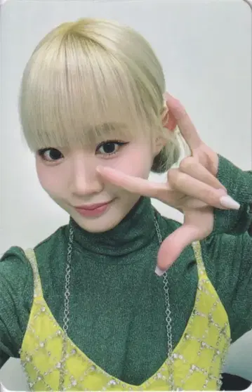 ME:I 일반ver 이이다 시즈쿠 MIRAI