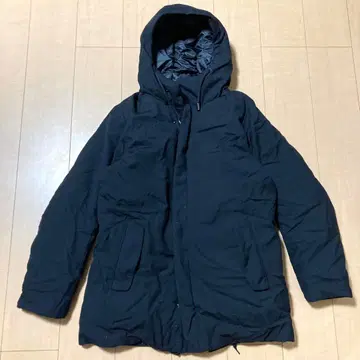 유니클로 다운 롱 코트 L 다운 90 남성용 블랙 방한