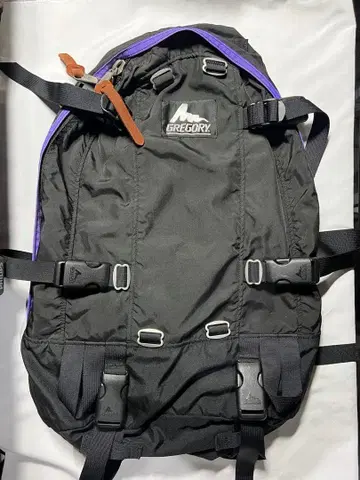 컨디션 최상 레어 GREGORY 은색 택 데이앤하프 블랙 x 퍼플 트림