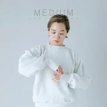 MEDIUM SPORTSWEAR 트레이닝복 맨투맨 unisex
