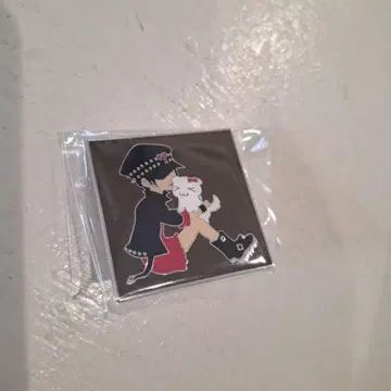 야자와 아이전 핀 배지 나나