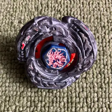 메탈 파이트 베이블레이드 시리즈의 엘드라고 디스트로이 F:S