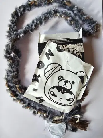 Hirono Road Journal 시리즈 스마트폰 스트랩