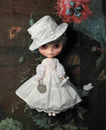 일본 보그사 applemints 브라이스의 앤티크 옷장