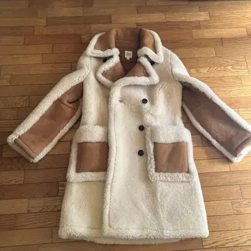 무스탕 코트 GAP S 사이즈 라무 시어링