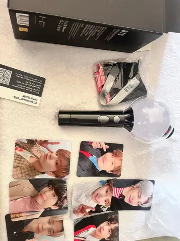 BTS 응원봉 Ver. 4 포토 카드 포함 당일 발송