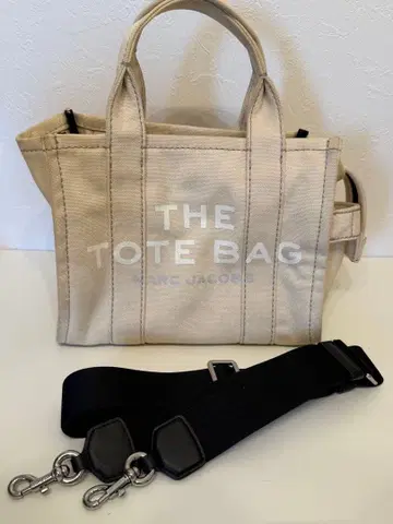 MARC JACOBS THE TOTE BAG 베이지
