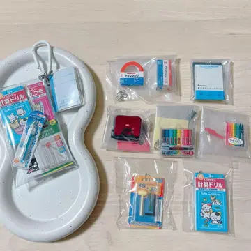 the 문구 uni 미니어처 참 구멍 뚫기 펀치 마커 가챠 파우치