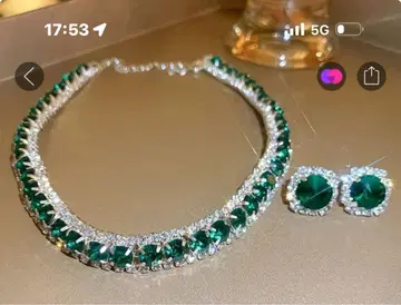 에메랄드 그린 목걸이 세트