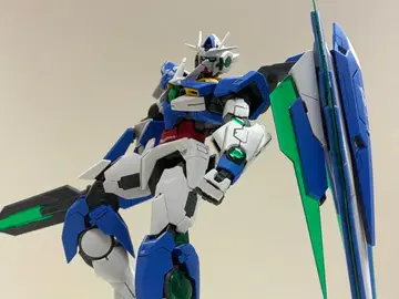 MG 더블오퀀터 건담 프라모델 완성품