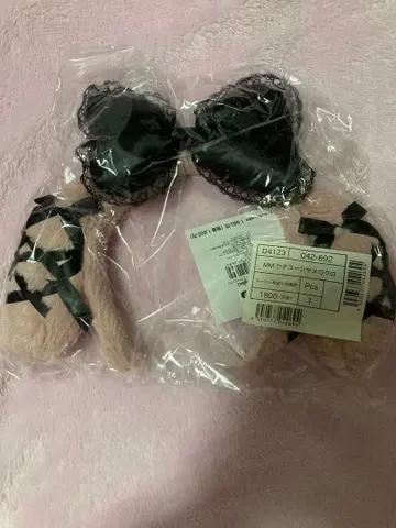 [미개봉 새상품] 심야의 멜로쿠로 마이멜로디 귀 달린 머리띠 블랙과 핑크