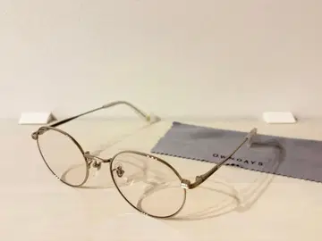 최종 가격 인하! OWNDAYS 실버 라운드 안경 UV컷