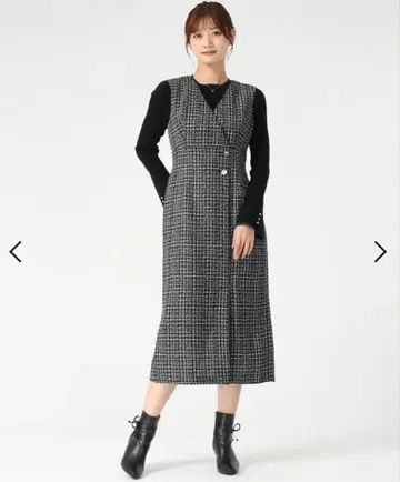 미슈마슈 2025 가을/겨울 신상 트위드 랩 점프스커트 블랙 M