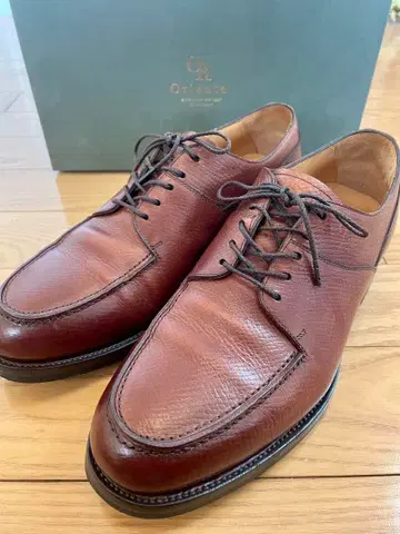 Oriental ARAN 8.5 호윈 WAXED GRAIN