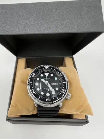 SEIKO 7549-7010 프로페셔널 다이버 데이데이트 튜나캔