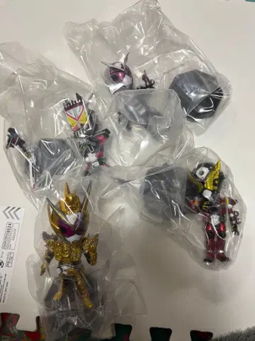 제일복권 가면라이더 SD 피규어 지오, 게이츠 그랜드 지오, 세이버