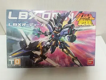 BANDAI LBX 가디 플라모델 (골판지 전기)