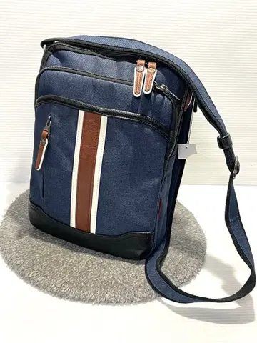 [ 미사용 ] MOUSTACHE (무스타슈) 숄더백 사선 크로스