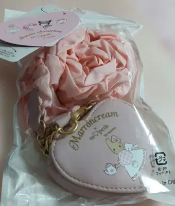 I56 아오키 미사코 시마무라 마롱 크림 하트형 파우치 스트랩 새상품