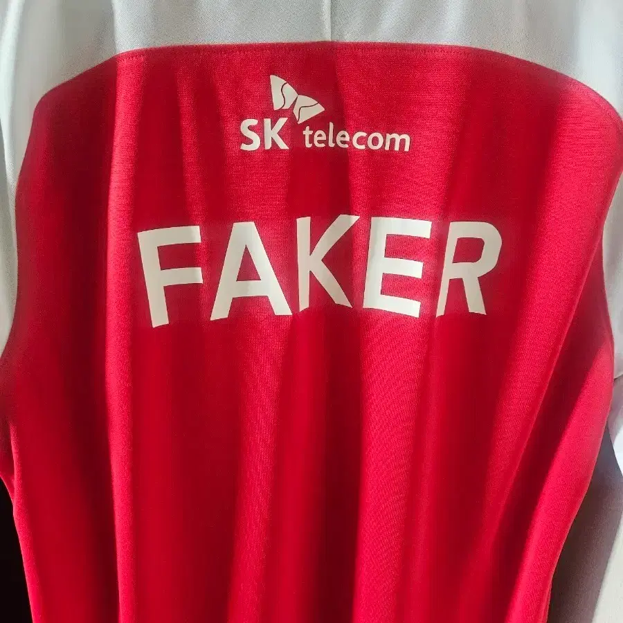 T1 2022 Regular Season Uniform (XL) - Keria on Bunjang Global Site.