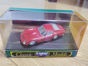 CORGI [ Ferrari 250 GTO ]